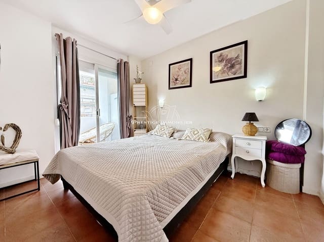 1 makuuhuone Huoneisto myytävänä paikassa Roses mukana uima-altaan - 149 000 € (Ref: 10118091)