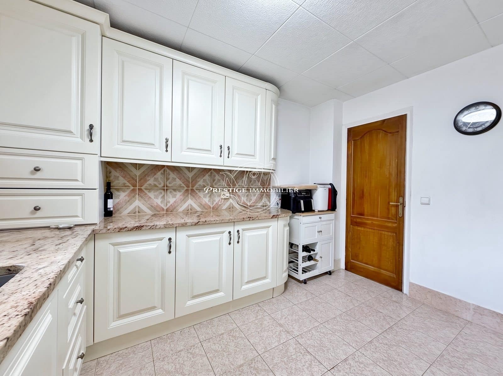 3 bedroom Villa for sale in Empuriabrava with pool garage - € 685,000 (Ref: 10125127)