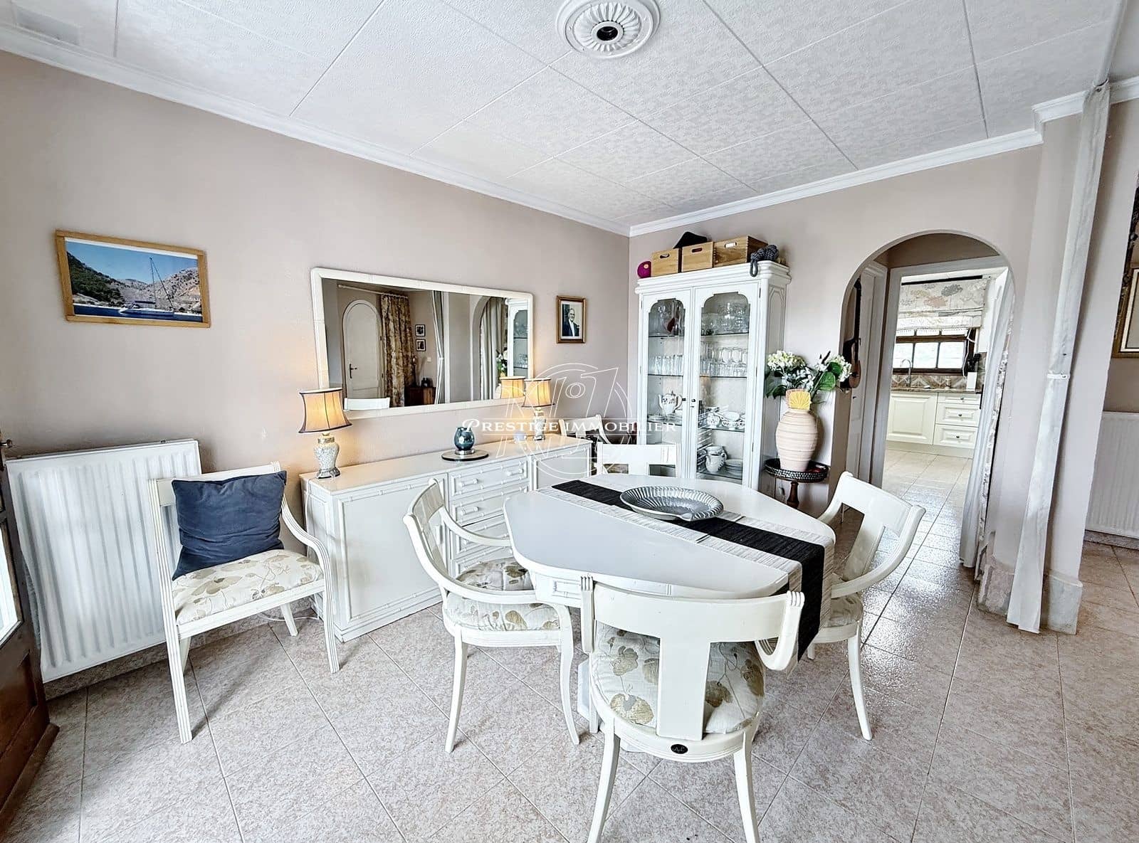 3 bedroom Villa for sale in Empuriabrava with pool garage - € 685,000 (Ref: 10125127)