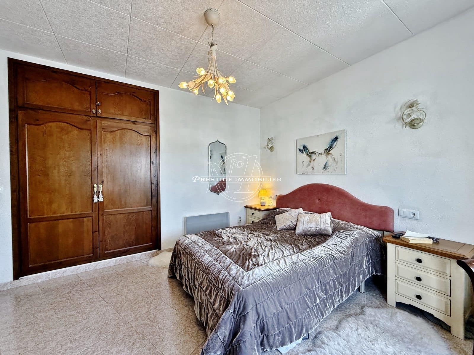 3 bedroom Villa for sale in Empuriabrava with pool garage - € 685,000 (Ref: 10125127)