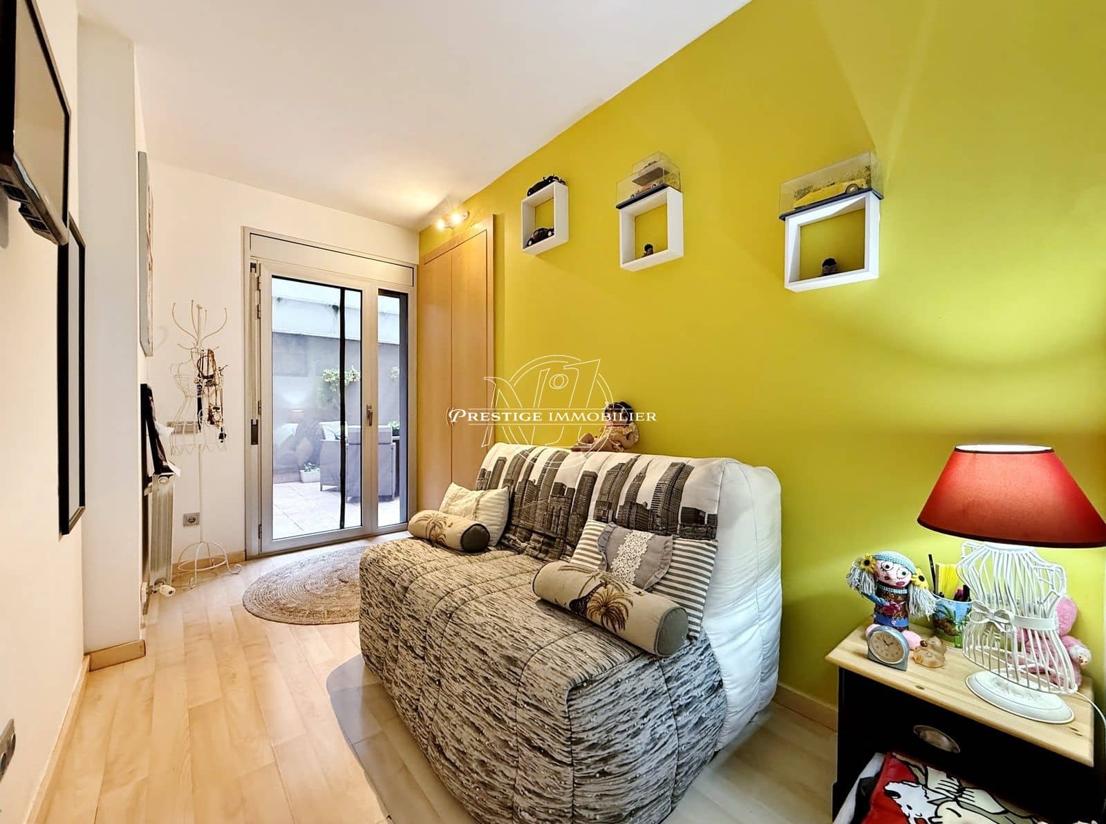 2 slaapkamer Appartement te koop in Roses - € 239.000 (Ref: 10136716)