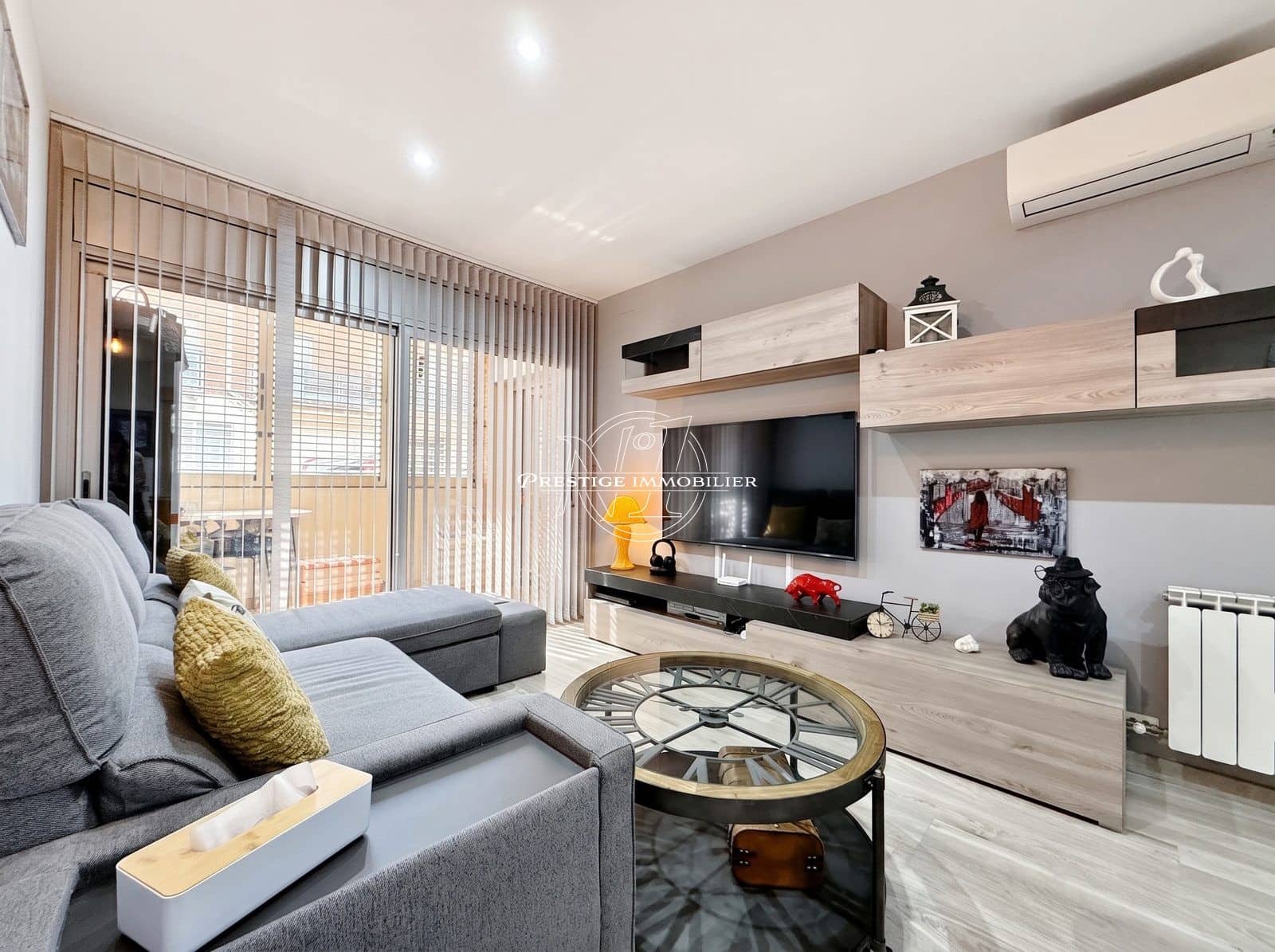2 slaapkamer Appartement te koop in Roses - € 239.000 (Ref: 10136716)