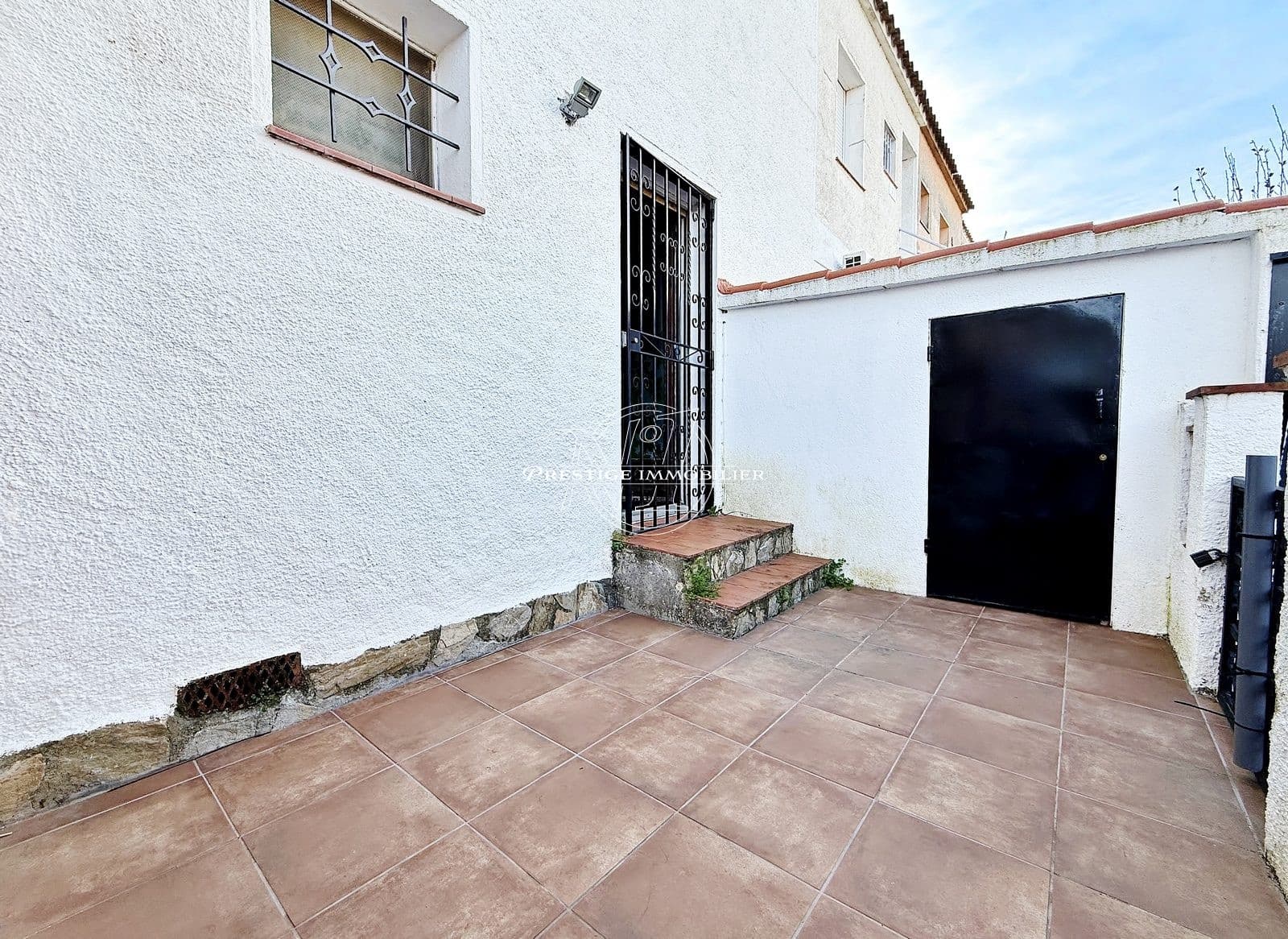 1 bedroom Apartment for sale in Empuriabrava with pool garage - € 147,000 (Ref: 10141337)