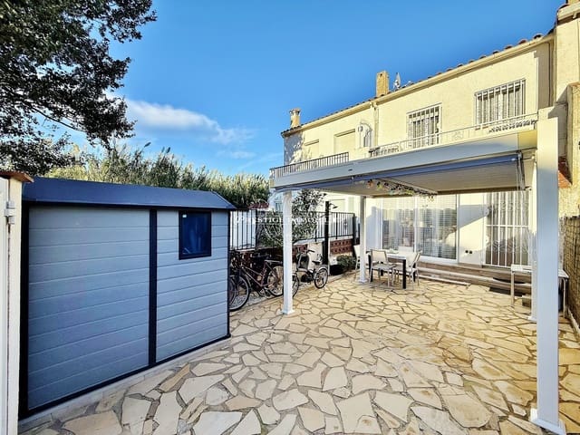 2 soveværelse Rækkehus til salg i Empuriabrava, Castelló d'Empúries med swimmingpool - € 235.000 (Ref: 10150113)