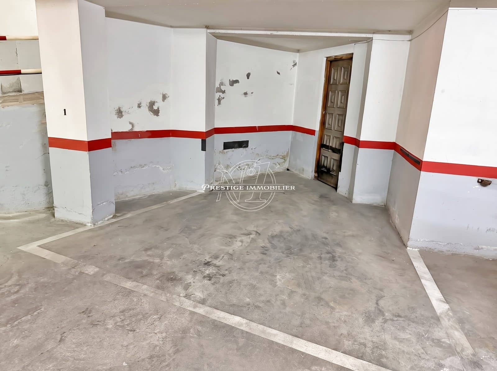 2 slaapkamer Appartement te koop in Roses met garage - € 246.000 (Ref: 10157555)