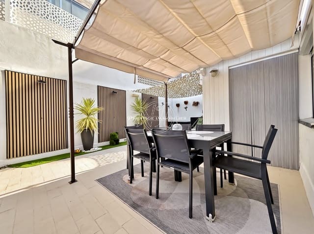 2 slaapkamer Appartement te koop in Roses met garage - € 246.000 (Ref: 10157555)