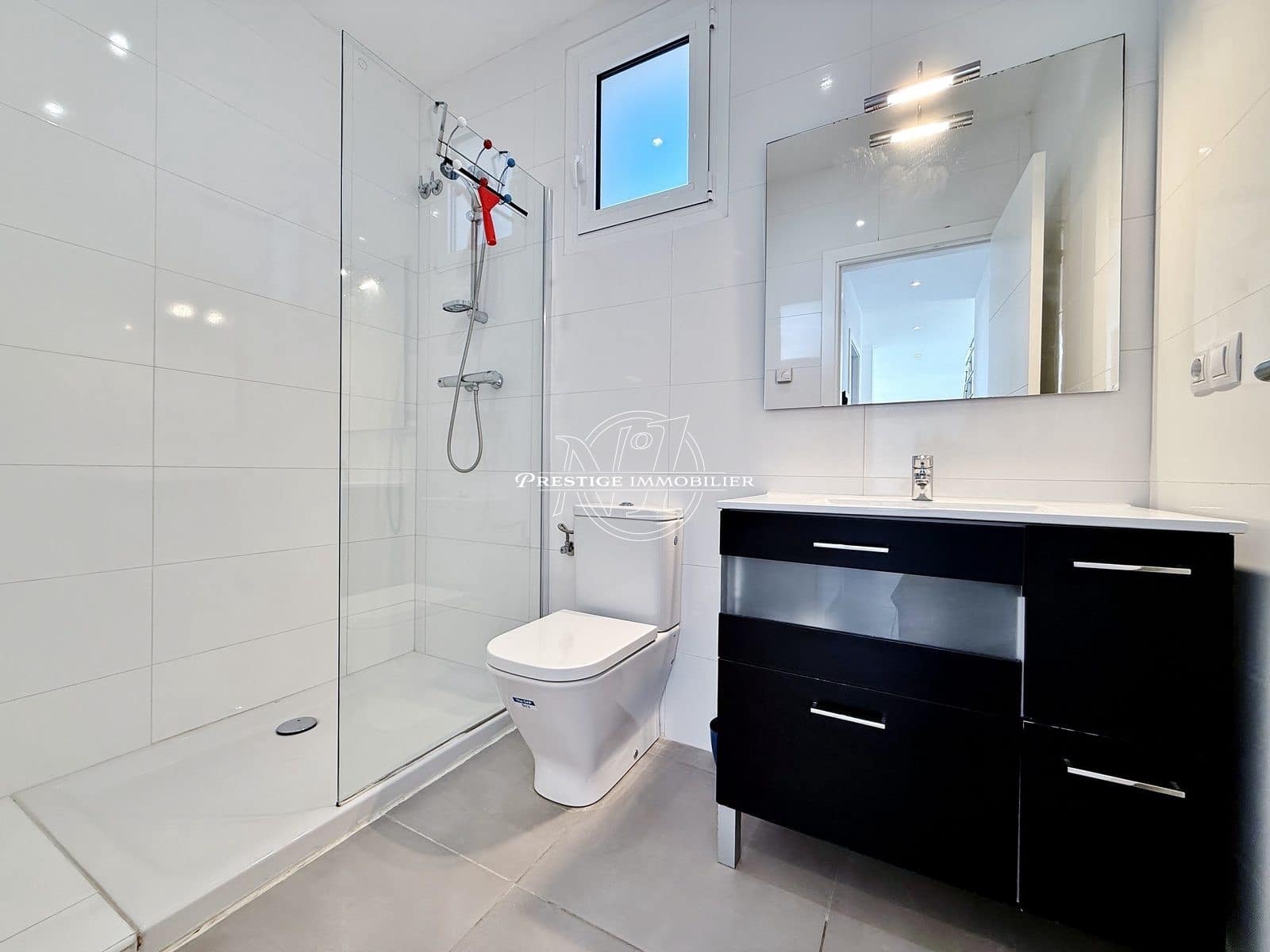 3 bedroom Villa for sale in Roses with pool garage - € 1,890,000 (Ref: 10157556)