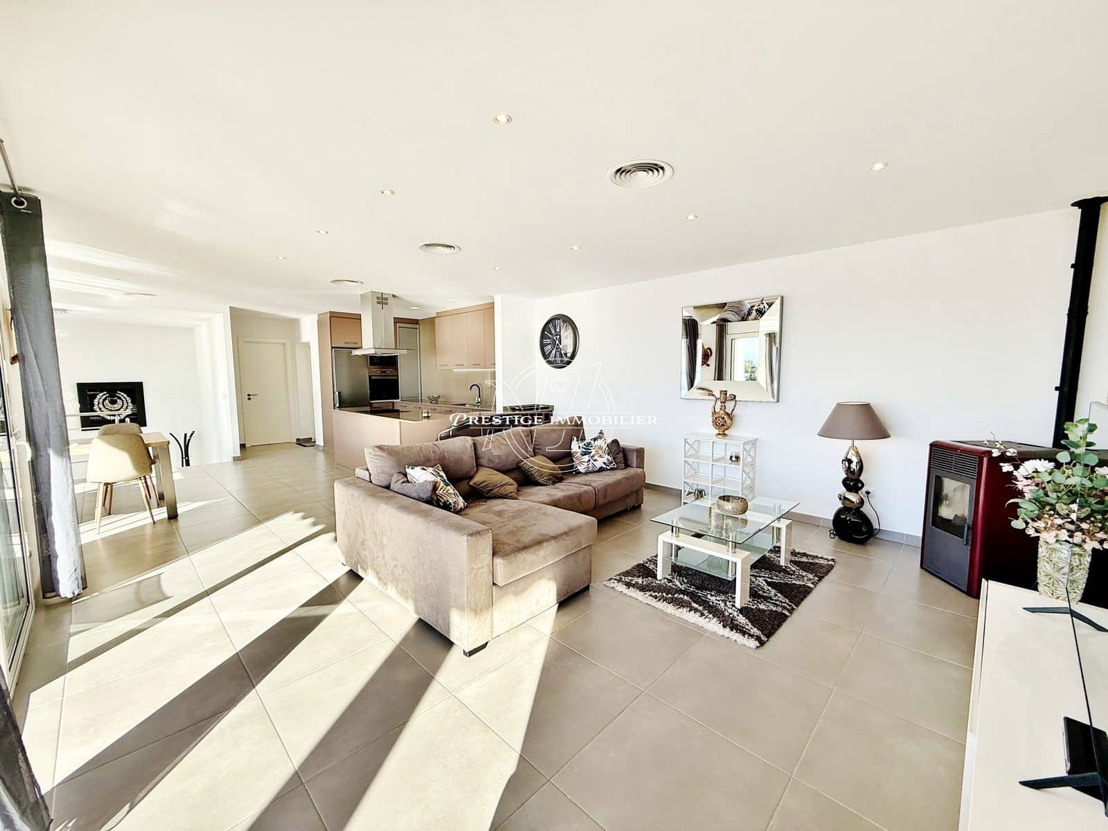 3 bedroom Villa for sale in Roses with pool garage - € 1,890,000 (Ref: 10157556)