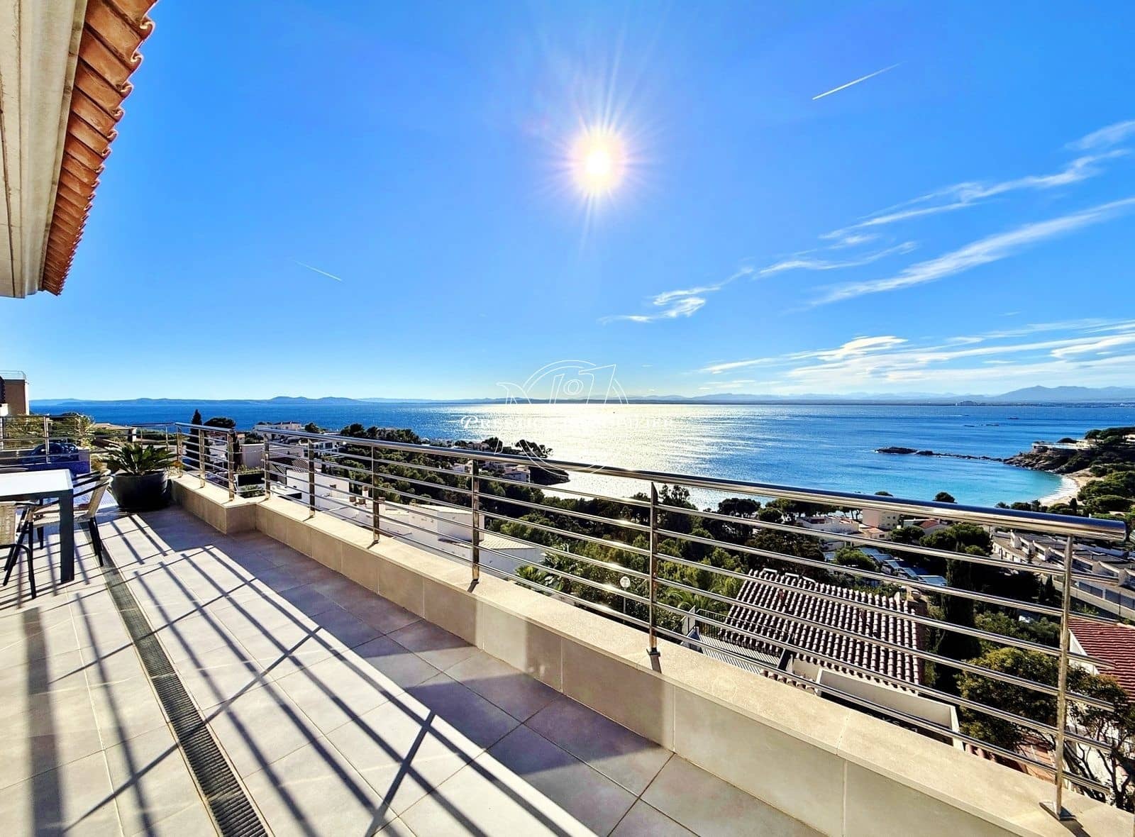 3 bedroom Villa for sale in Roses with pool garage - € 1,890,000 (Ref: 10157556)