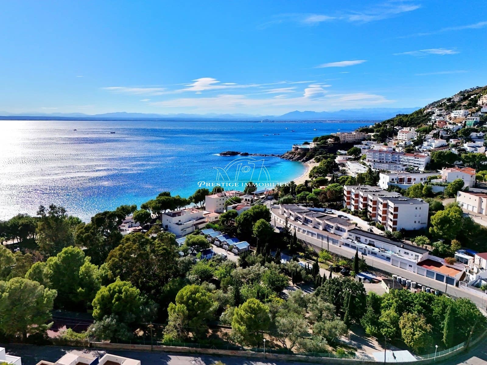 3 bedroom Villa for sale in Roses with pool garage - € 1,890,000 (Ref: 10157556)
