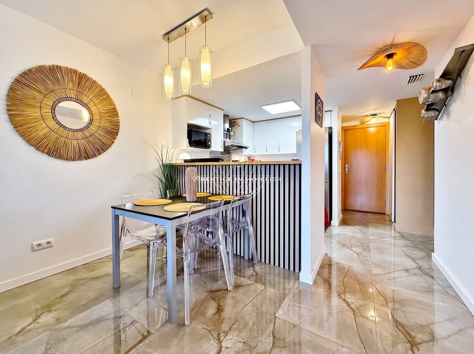 1 slaapkamer Appartement te koop in Roses met zwembad - € 220.000 (Ref: 10158550)
