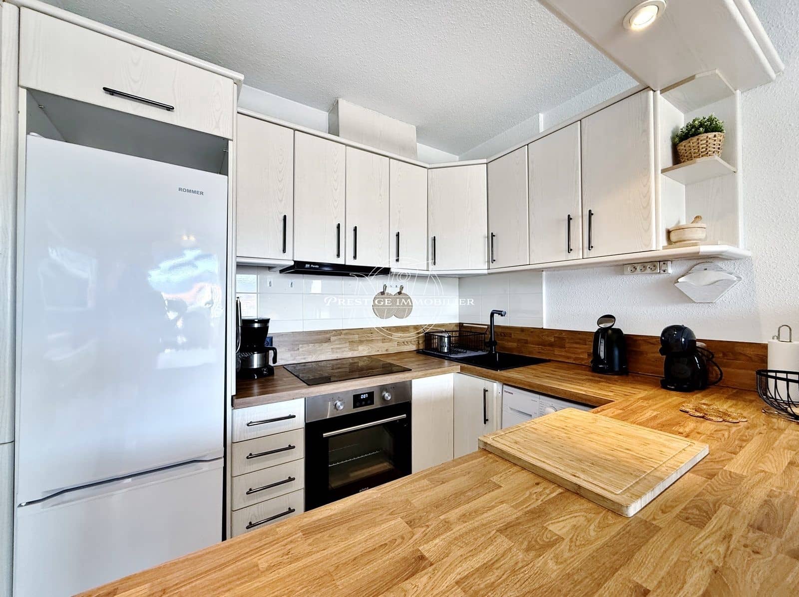 1 slaapkamer Appartement te koop in Empuriabrava met zwembad - € 150.000 (Ref: 10159274)
