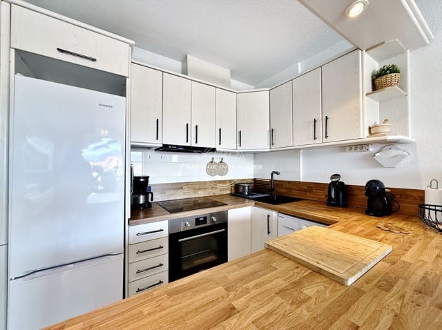 1 slaapkamer Appartement te koop in Empuriabrava, Castelló d'Empúries met zwembad - € 150.000 (Ref: 10159274)
