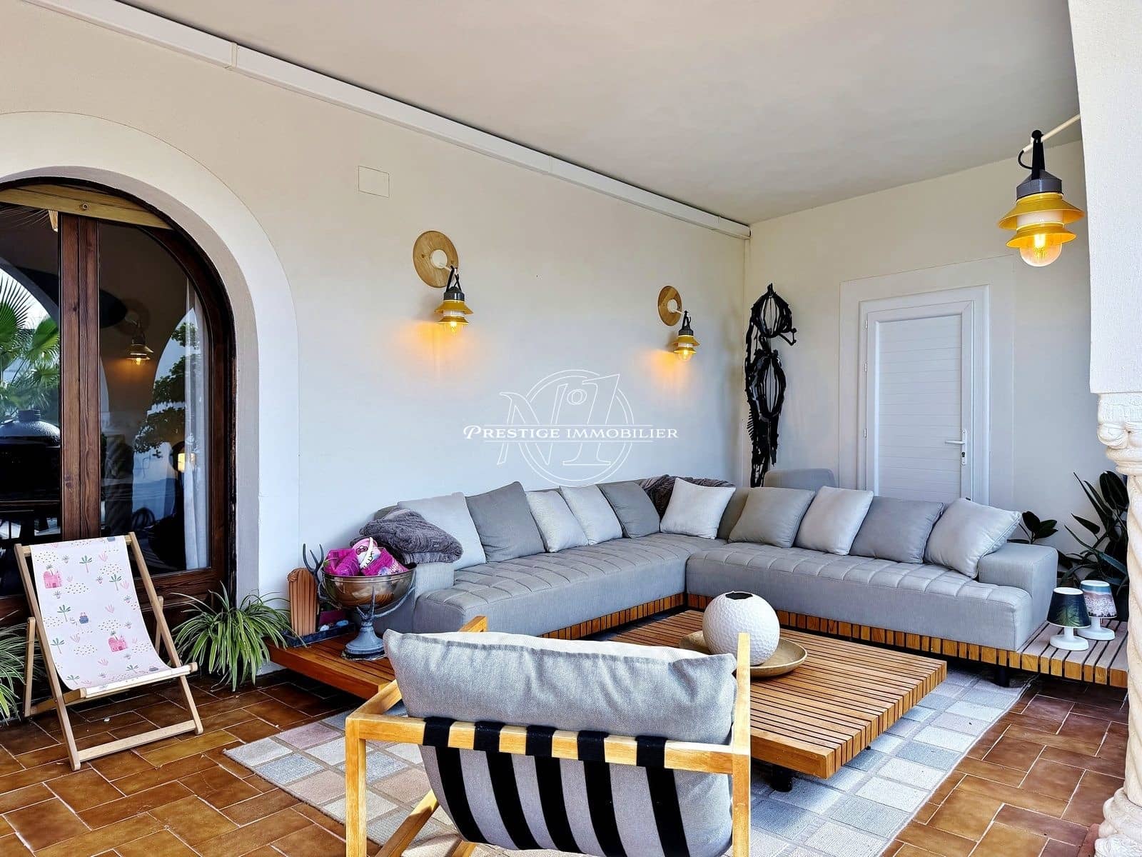 3 slaapkamer Villa te koop in Empuriabrava met zwembad garage - € 1.299.000 (Ref: 10164807)