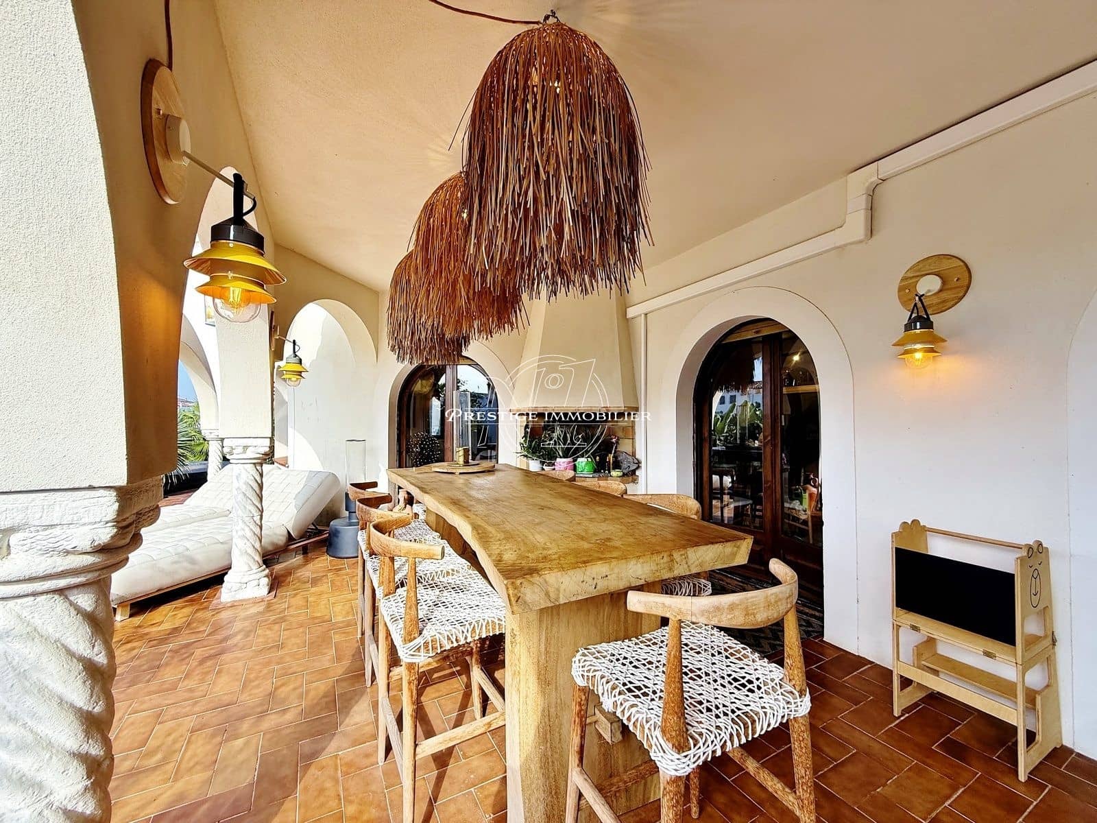 3 slaapkamer Villa te koop in Empuriabrava met zwembad garage - € 1.299.000 (Ref: 10164807)