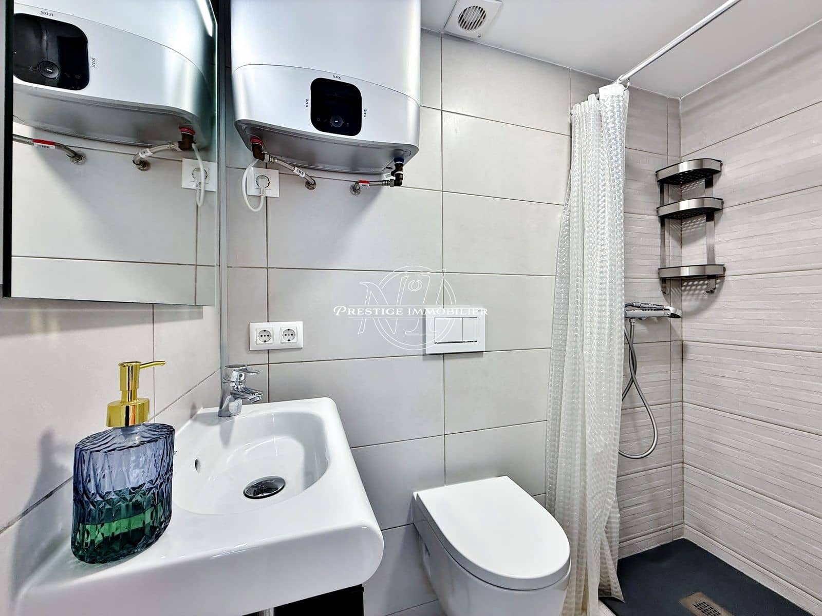 4 slaapkamer Appartement te koop in Roses met garage - € 619.000 (Ref: 10174526)