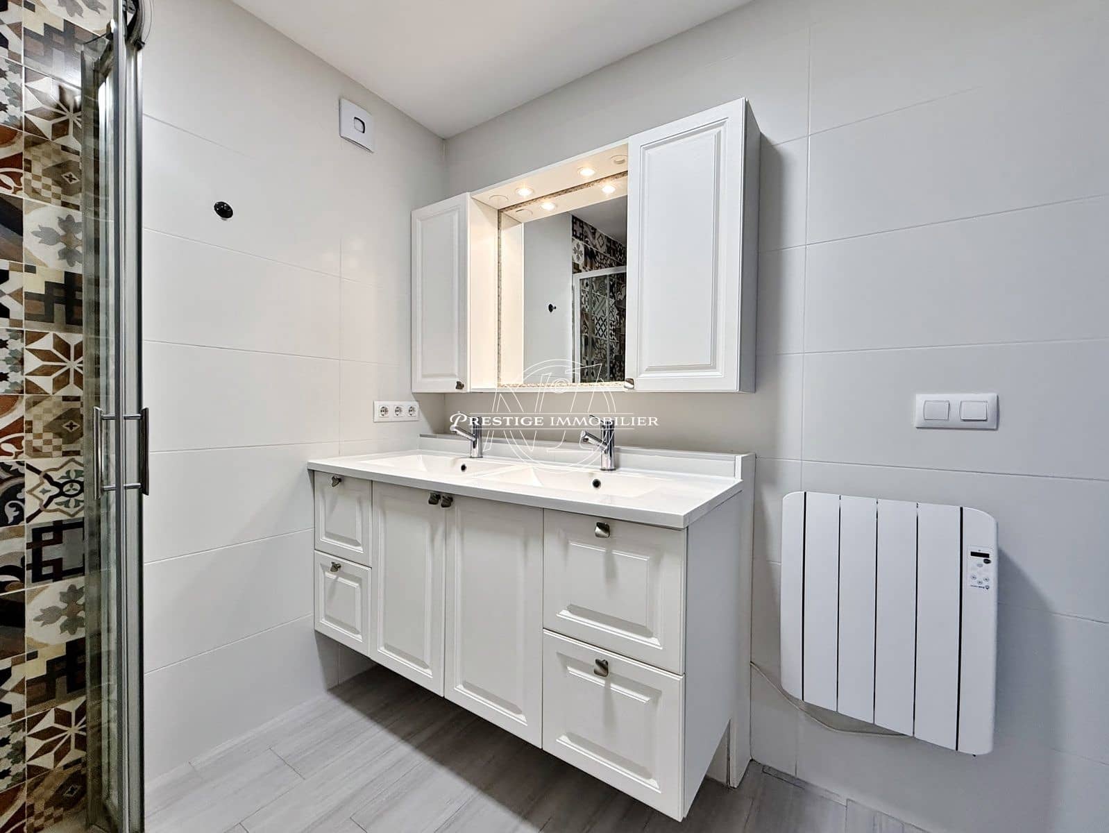 4 slaapkamer Appartement te koop in Roses met garage - € 619.000 (Ref: 10174526)