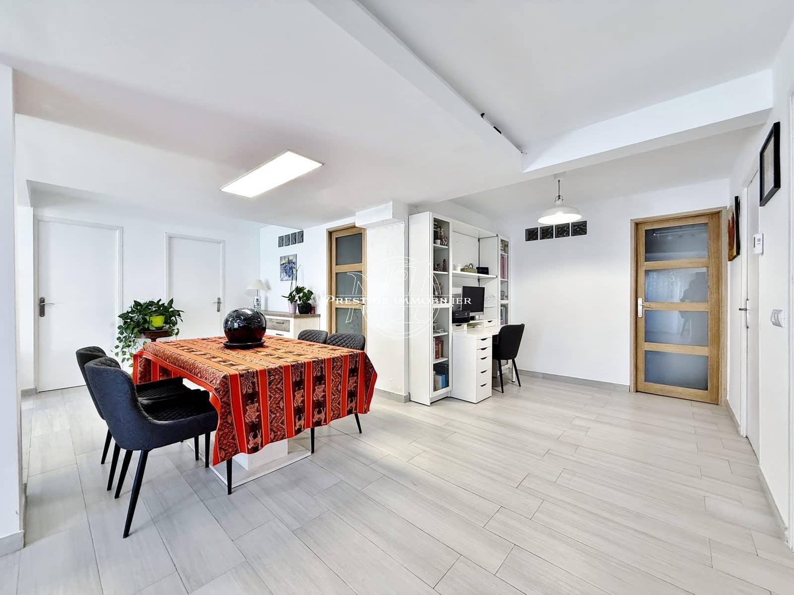 4 slaapkamer Appartement te koop in Roses met garage - € 619.000 (Ref: 10174526)