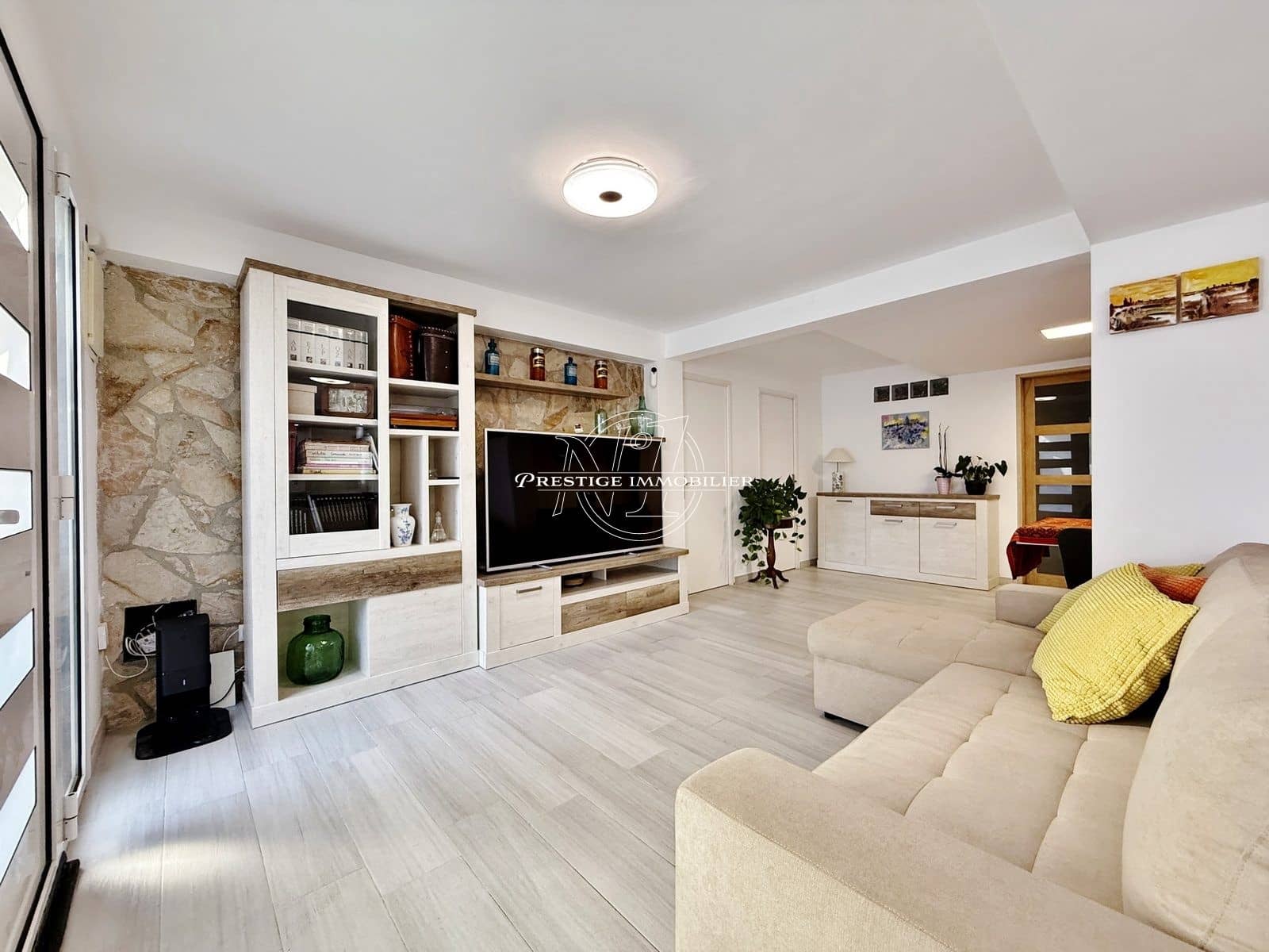 4 slaapkamer Appartement te koop in Roses met garage - € 619.000 (Ref: 10174526)