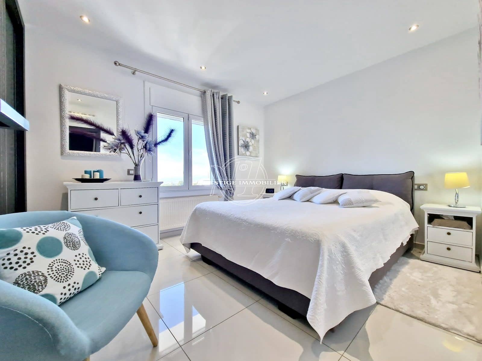 4 sypialnia Willa na sprzedaż w Roses z garażem - 595 000 € (Ref: 10179613)
