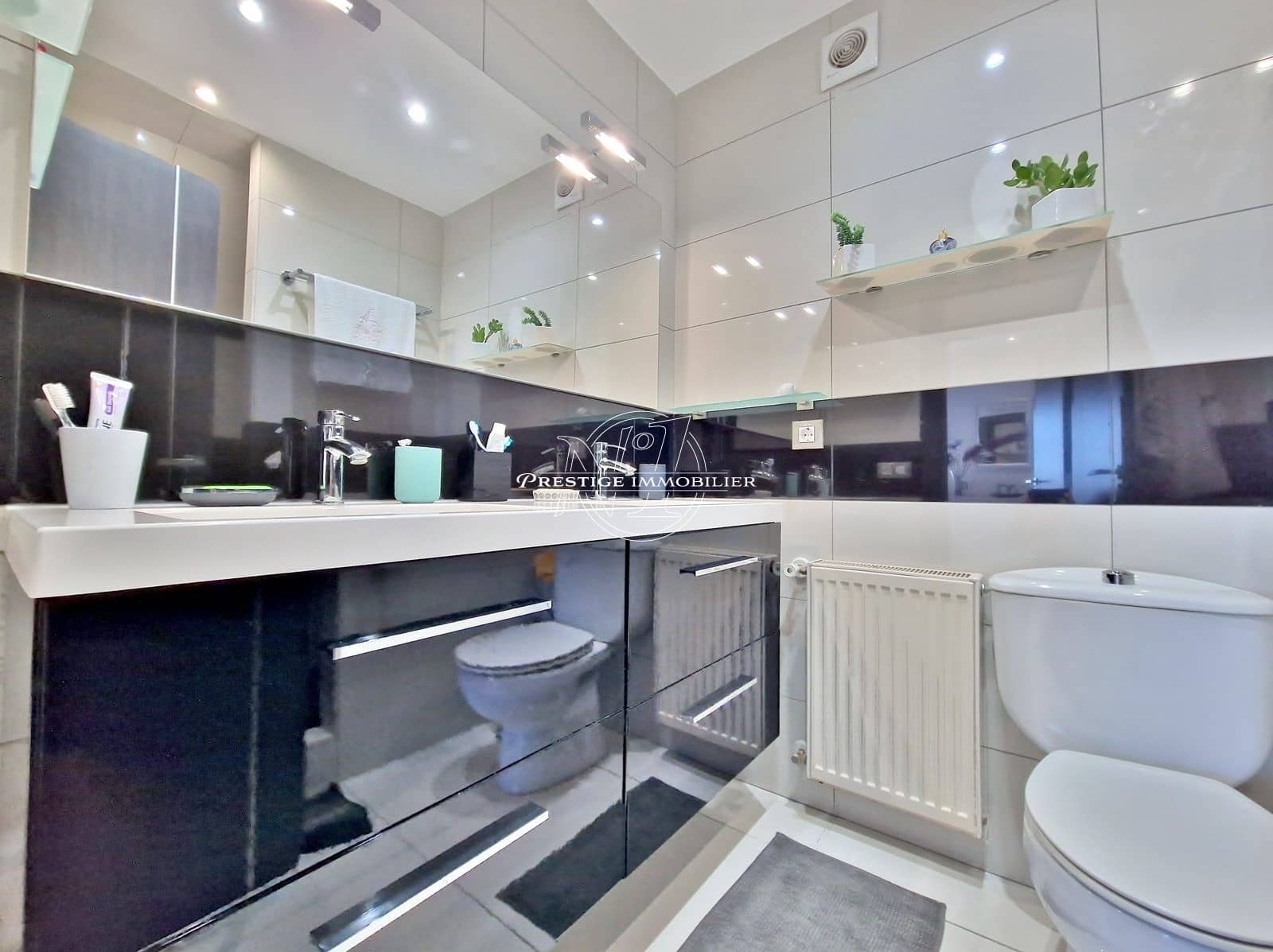 4 sypialnia Willa na sprzedaż w Roses z garażem - 595 000 € (Ref: 10179613)