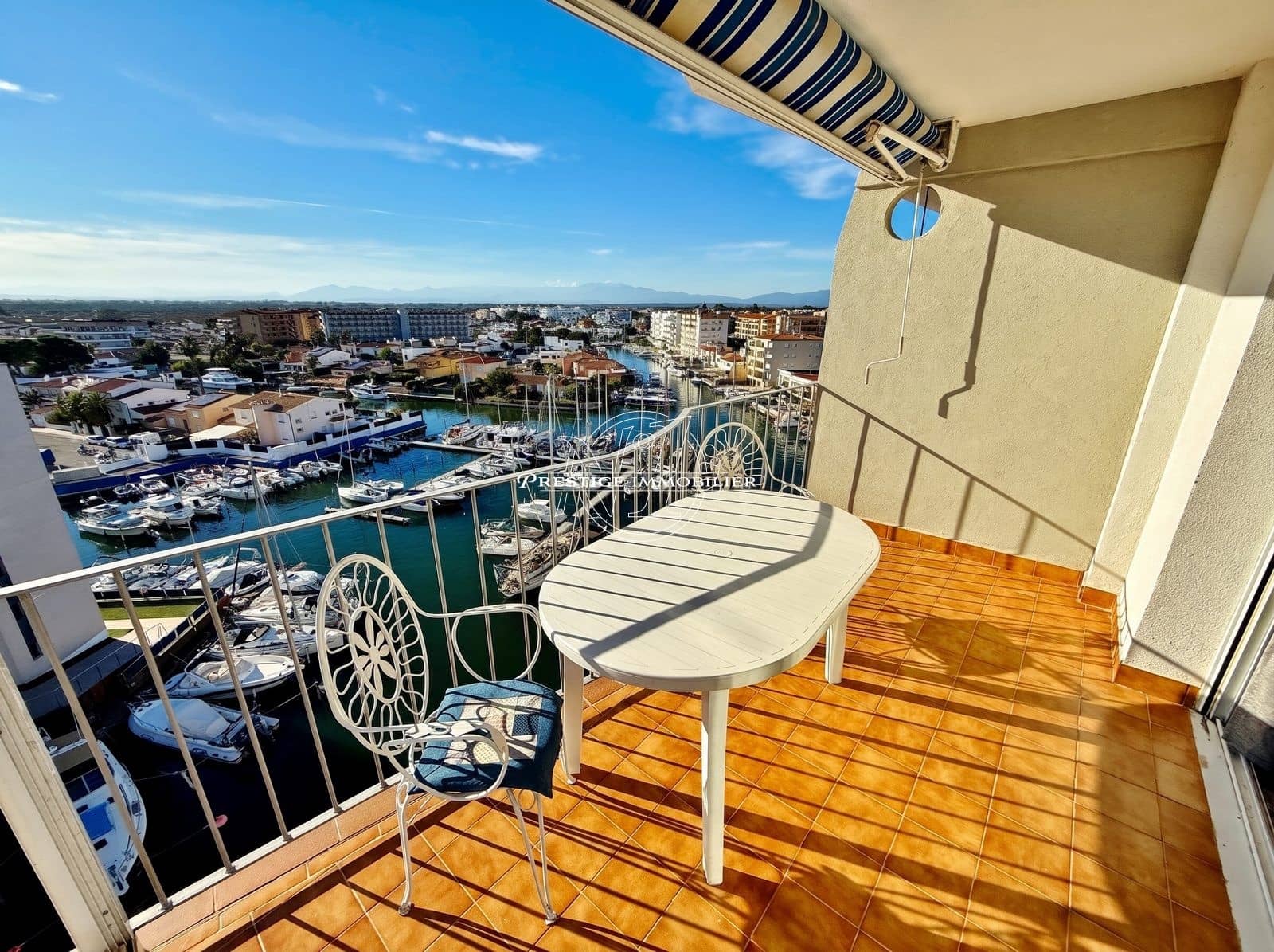 1 makuuhuone Huoneisto myytävänä paikassa Roses - 209 000 € (Ref: 10182092)