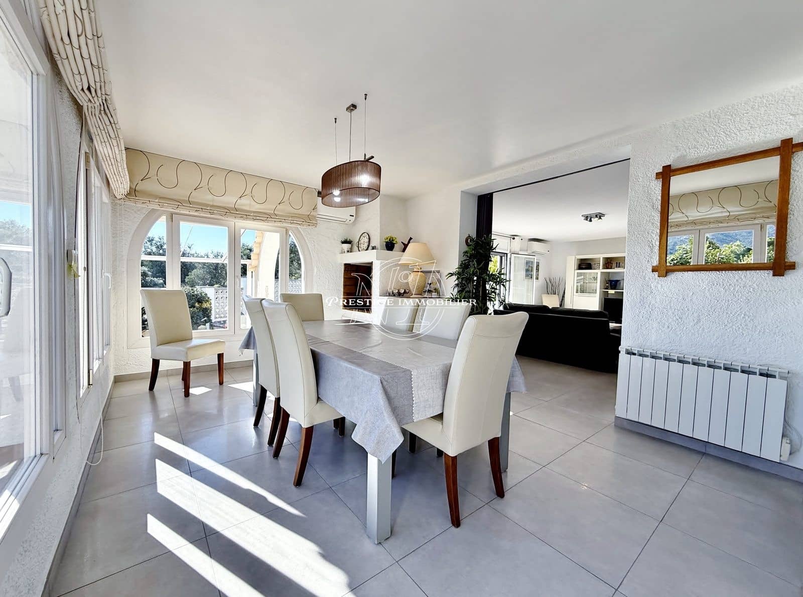 3 soveværelse Villa til salg i Roses med swimmingpool garage - € 425.000 (Ref: 10183856)