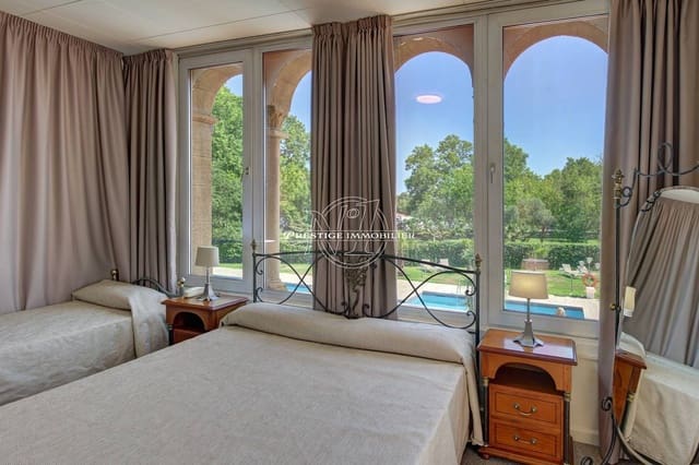 Erhverv til salg i Empuriabrava, Castelló d'Empúries - € 5.000.000 (Ref: 9261848)