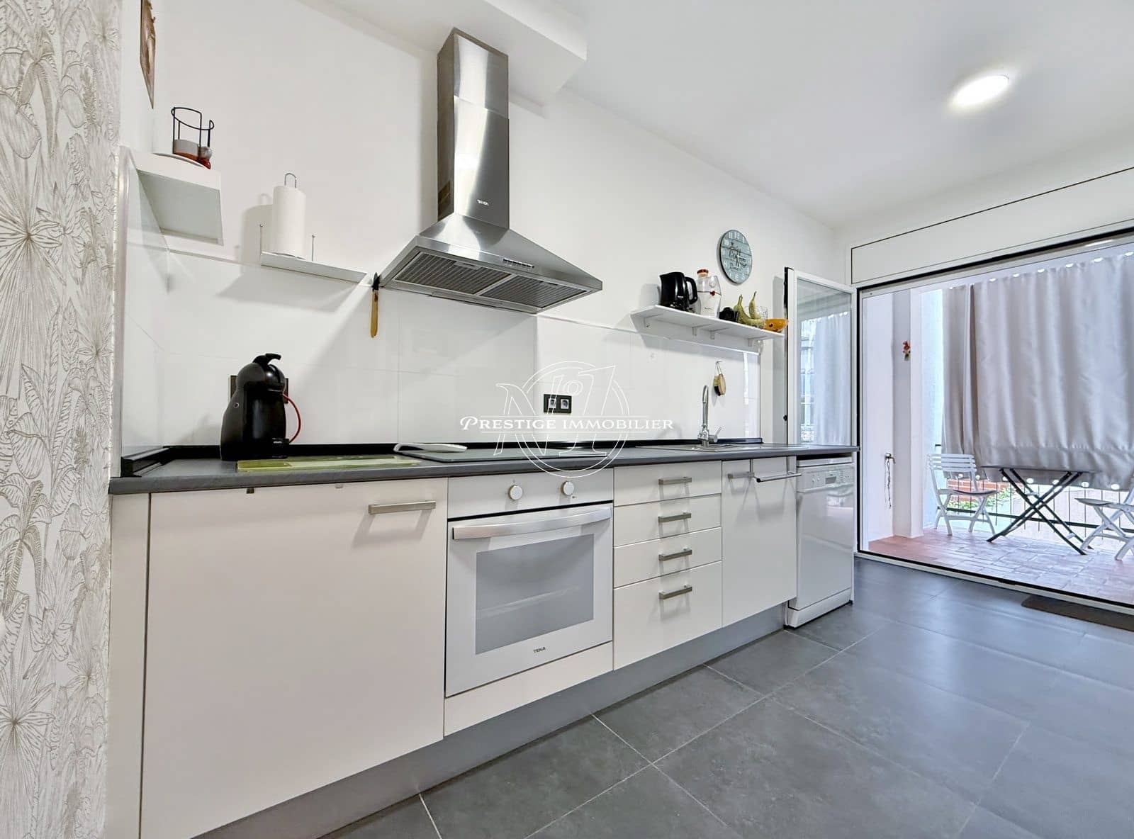 3 bedroom Apartment for sale in Roses - € 265,000 (Ref: 9263590)