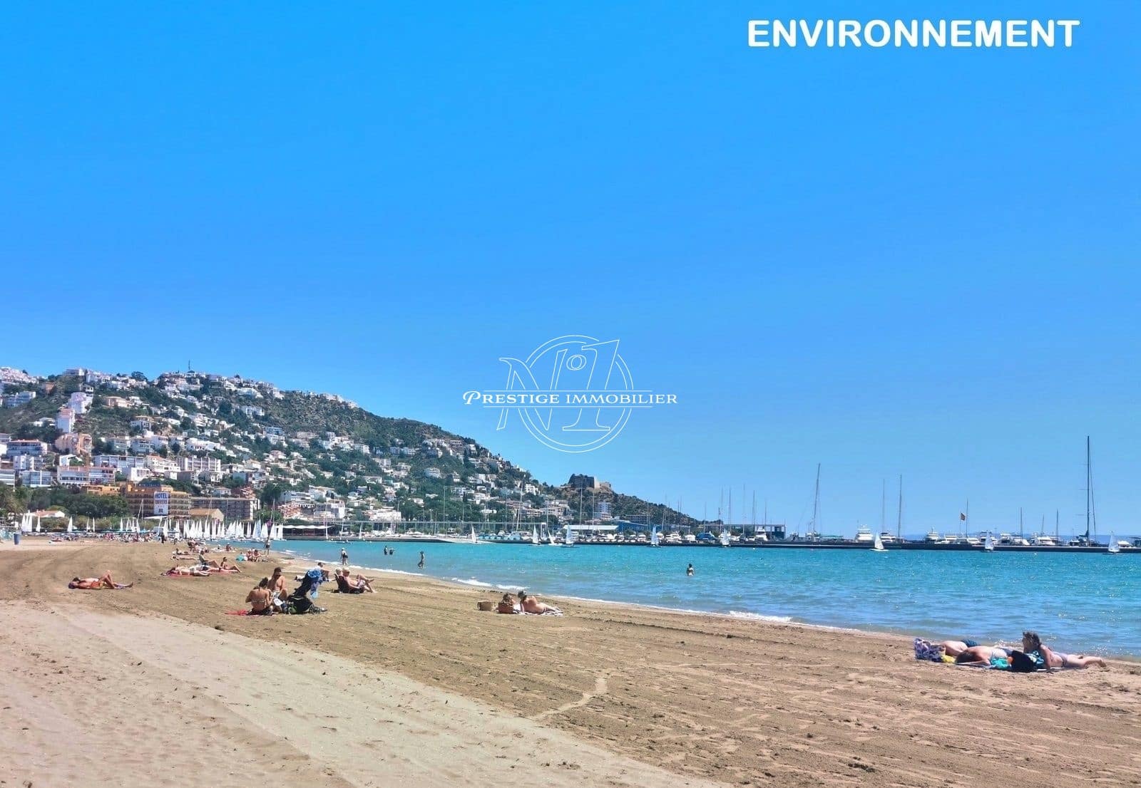 3 bedroom Apartment for sale in Roses - € 265,000 (Ref: 9263590)