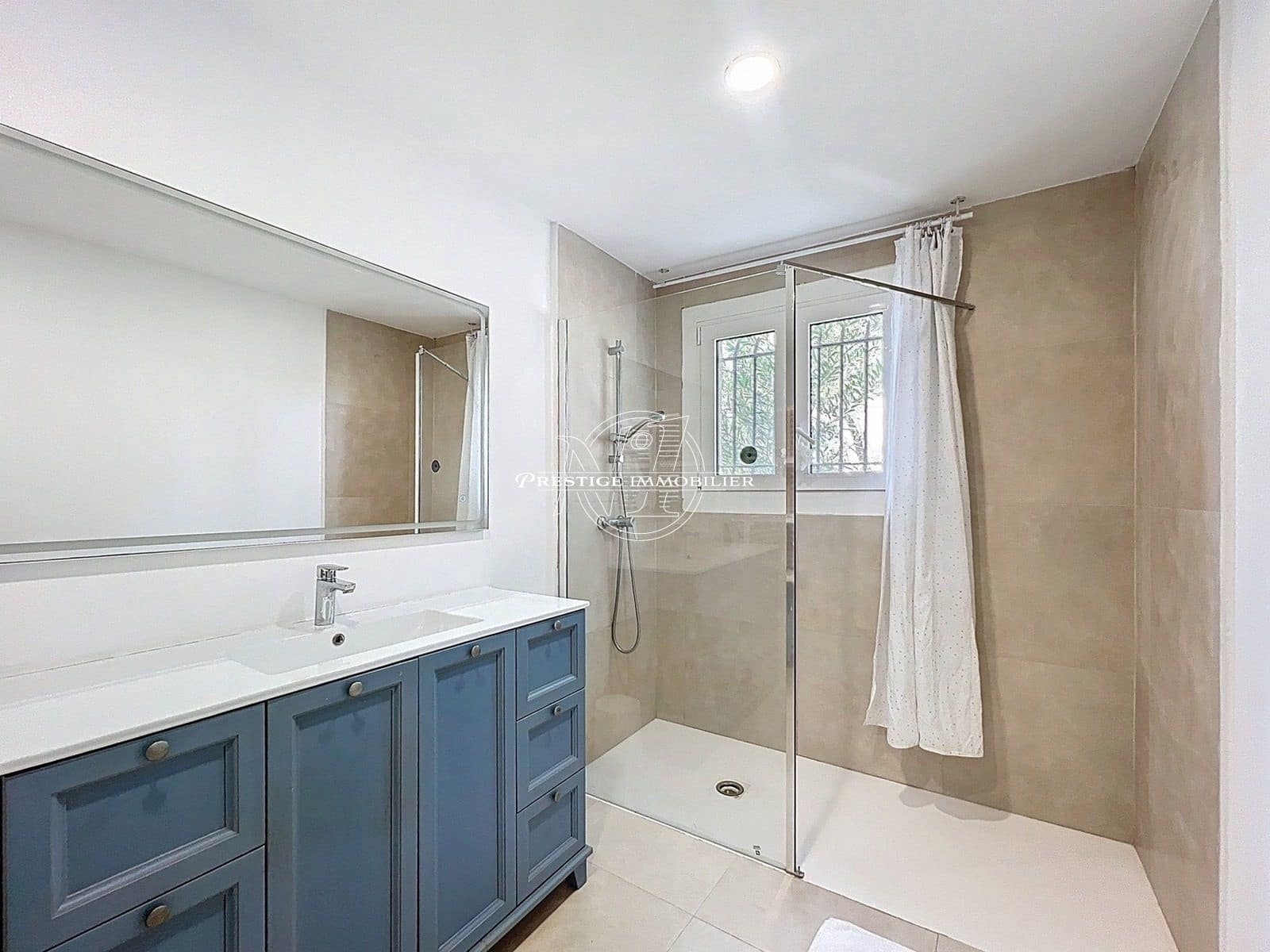 6 bedroom Villa for sale in Roses with pool - € 2,490,000 (Ref: 9263592)