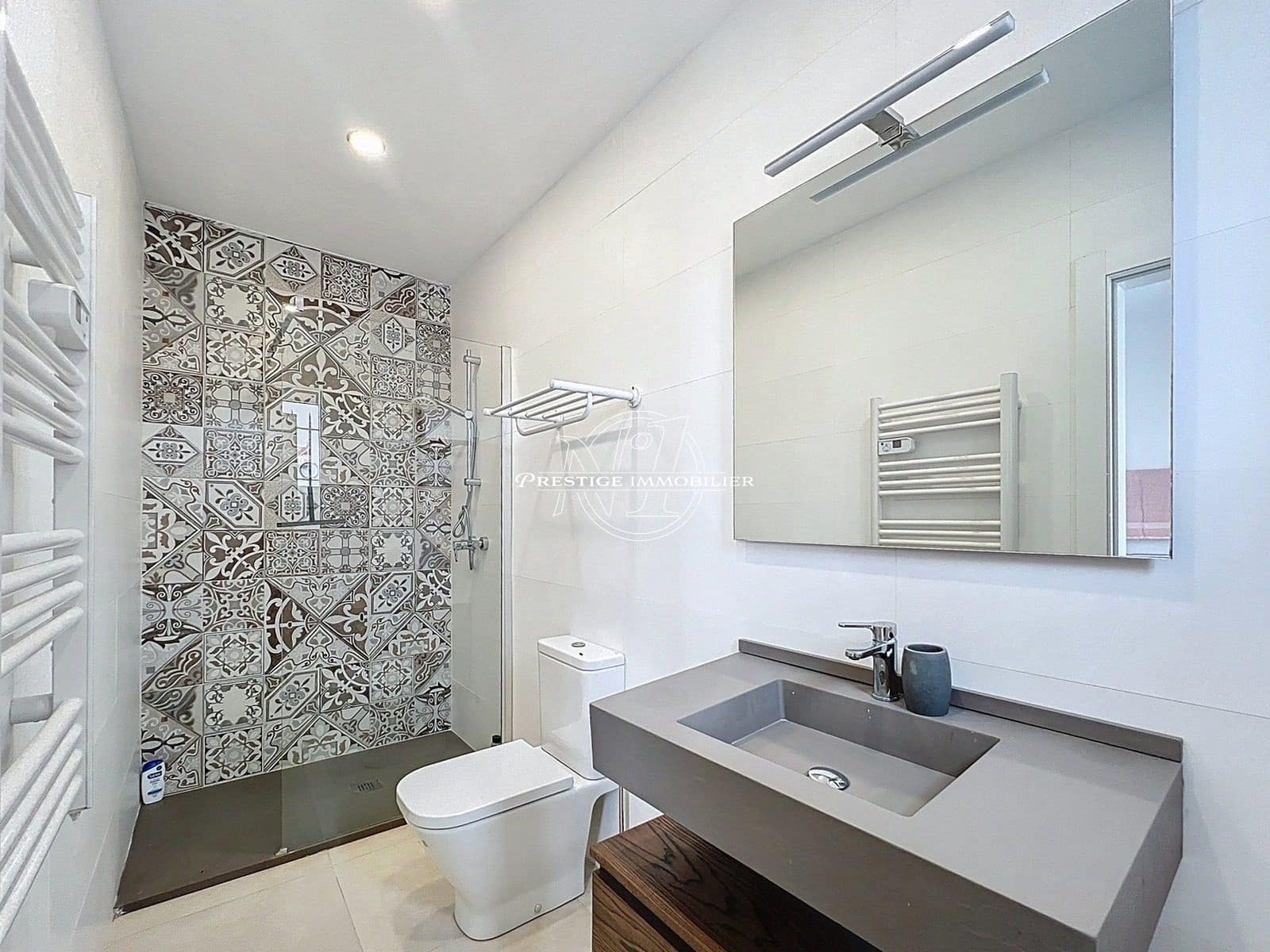 6 bedroom Villa for sale in Roses with pool - € 2,490,000 (Ref: 9263592)