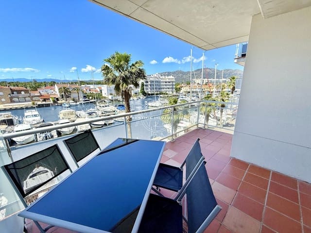 2 Zimmer Apartment zu verkaufen in Roses mit Pool - 215.000 € (Ref: 9263595)