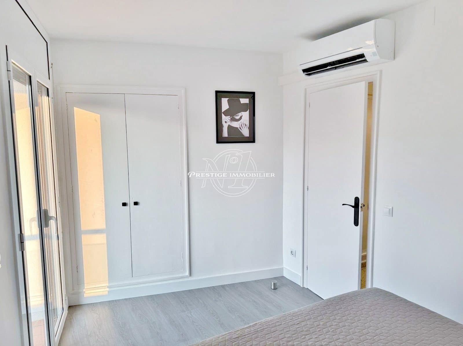 1 bedroom Apartment for sale in Roses - € 289,000 (Ref: 9263598)