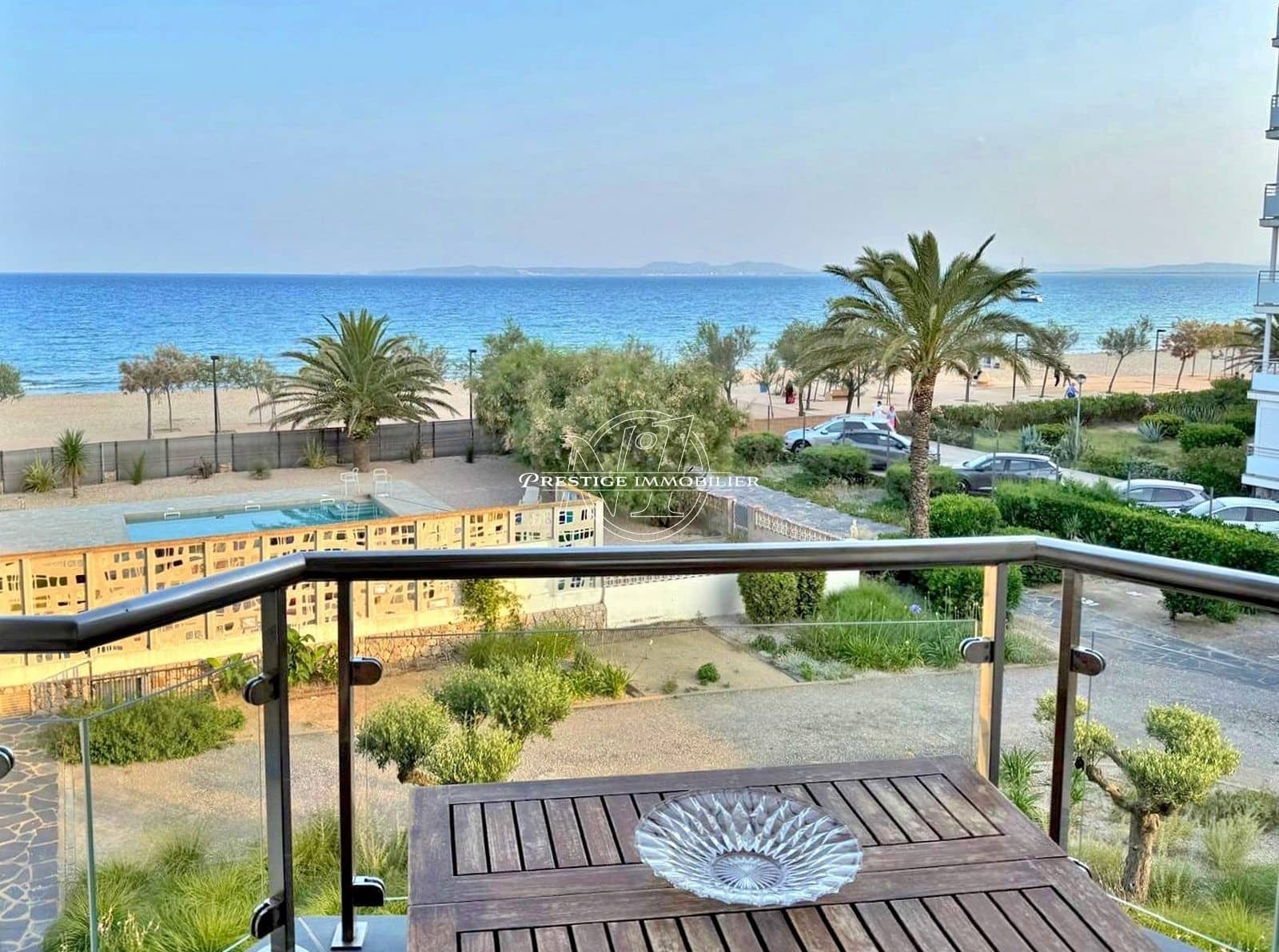 1 bedroom Apartment for sale in Roses - € 289,000 (Ref: 9263598)