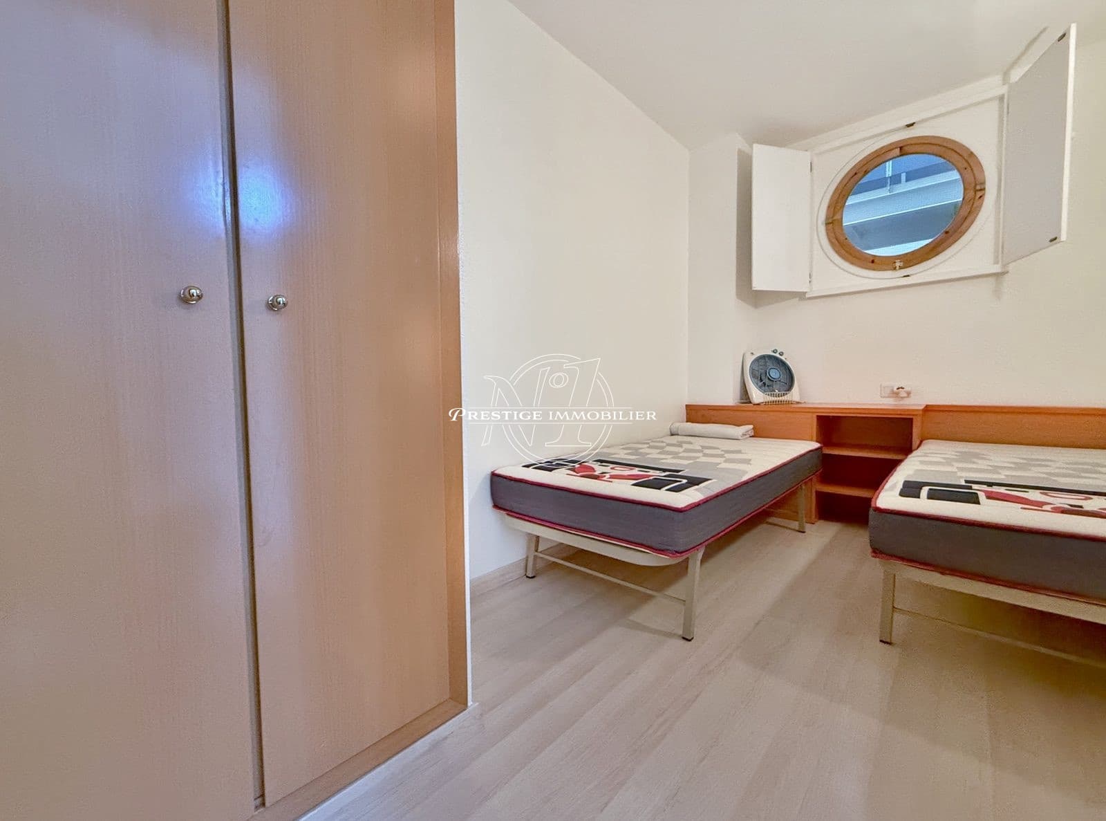 2 chambre Appartement à vendre à Roses avec piscine - 219 000 € (Ref: 9263600)