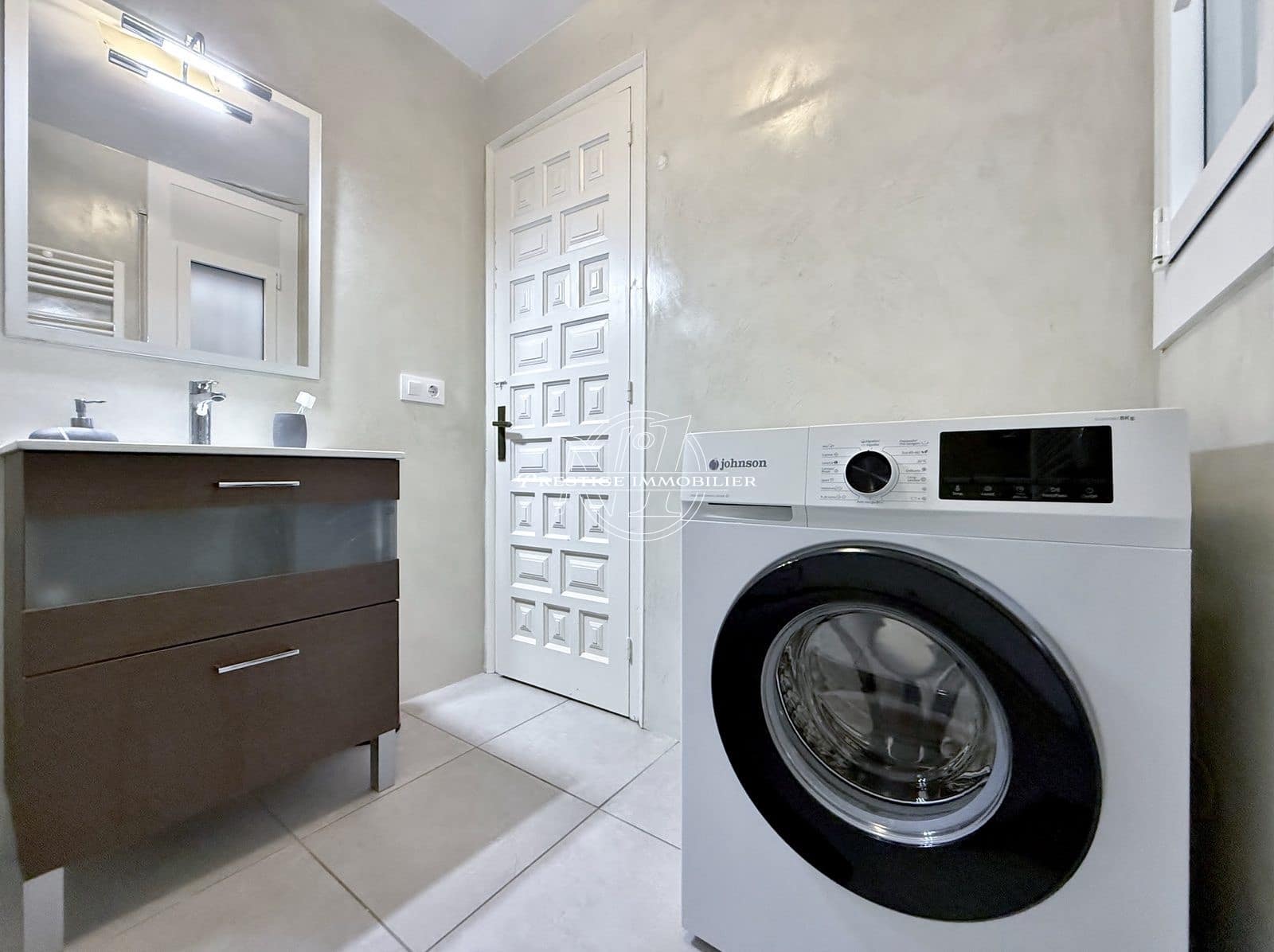 2 bedroom Apartment for sale in Roses - € 239,000 (Ref: 9263601)