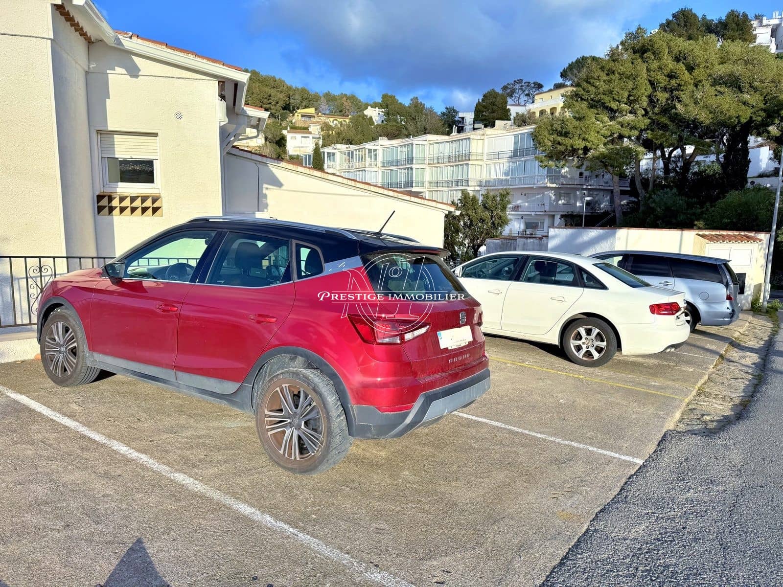 2 bedroom Apartment for sale in Roses - € 239,000 (Ref: 9263601)