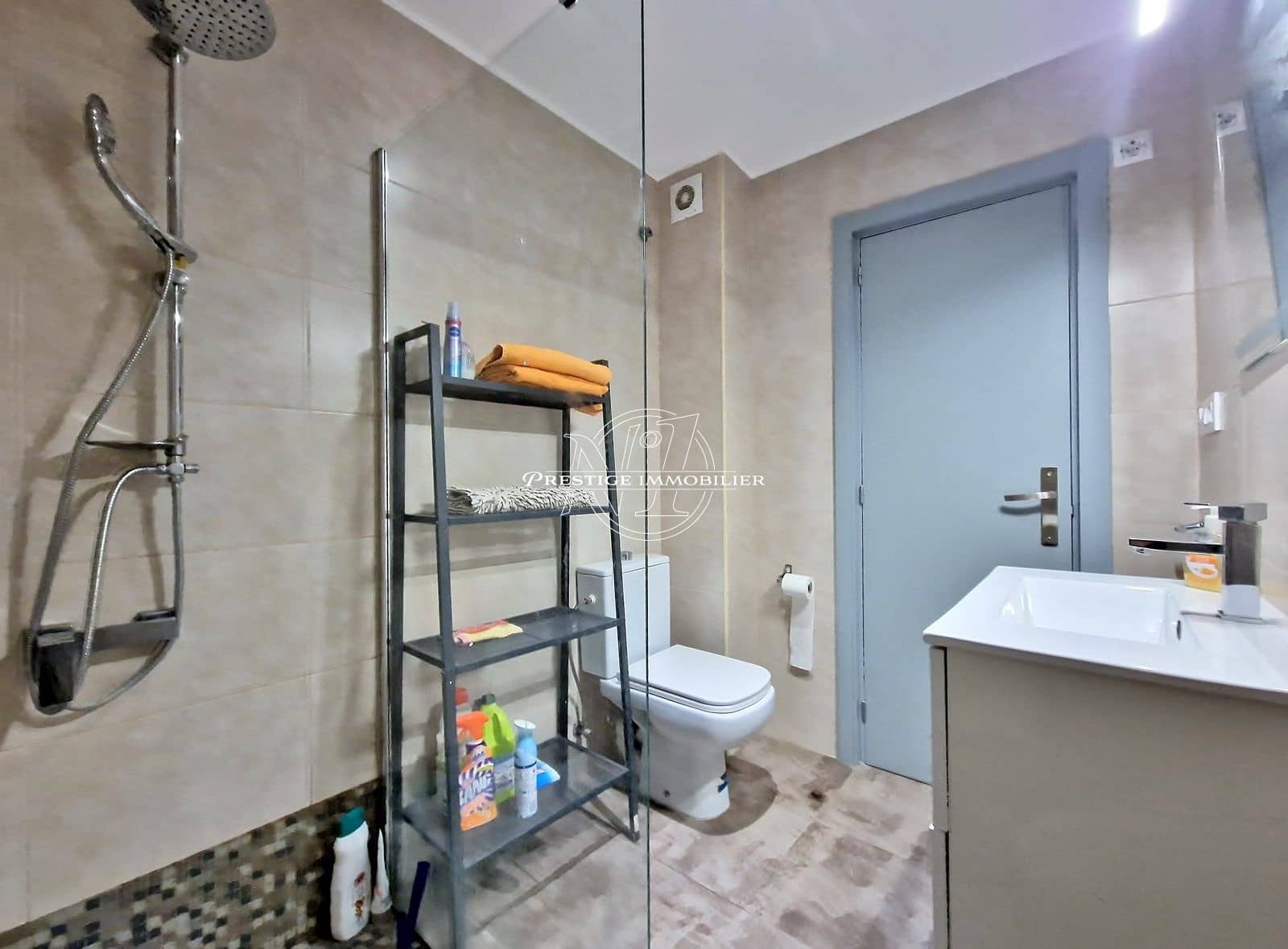 2 bedroom Apartment for sale in Roses - € 225,000 (Ref: 9263603)