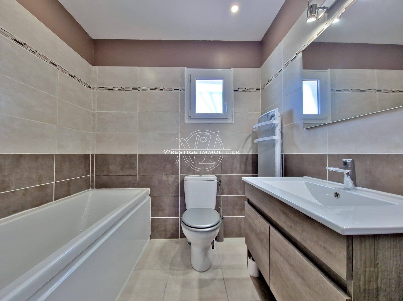 3 bedroom Apartment for sale in Empuriabrava - € 240,000 (Ref: 9263605)