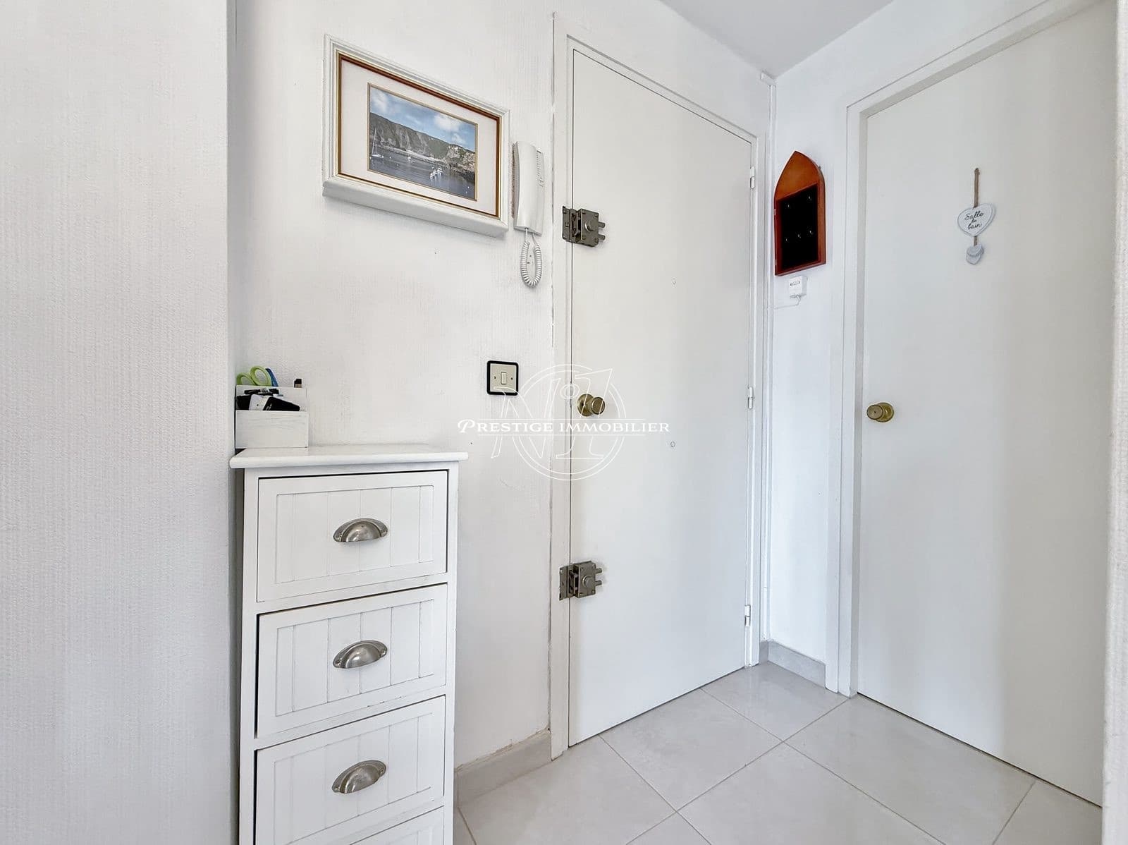 2 bedroom Apartment for sale in Roses - € 259,000 (Ref: 9263608)