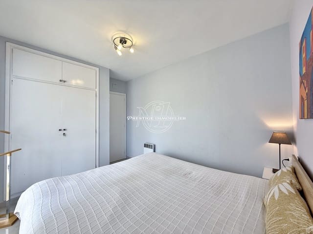 2 Zimmer Apartment zu verkaufen in Roses - 259.000 € (Ref: 9263608)