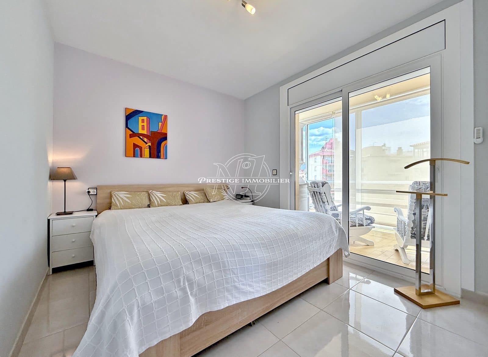 2 bedroom Apartment for sale in Roses - € 259,000 (Ref: 9263608)