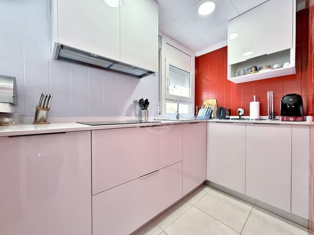 2 Zimmer Apartment zu verkaufen in Roses - 259.000 € (Ref: 9263608)