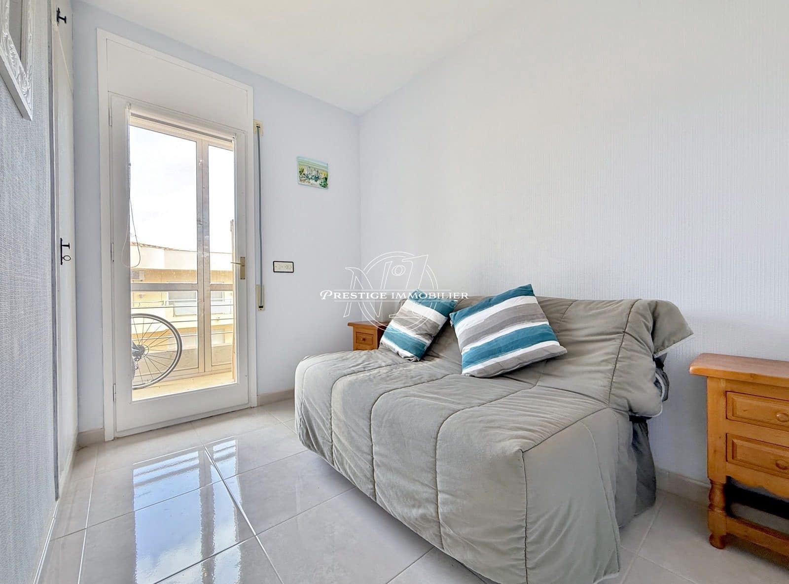 2 bedroom Apartment for sale in Roses - € 259,000 (Ref: 9263608)