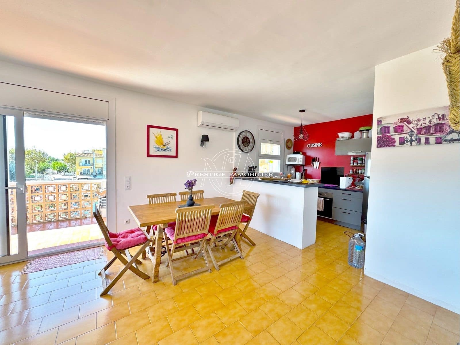 3 bedroom Apartment for sale in Empuriabrava - € 319,000 (Ref: 9263609)