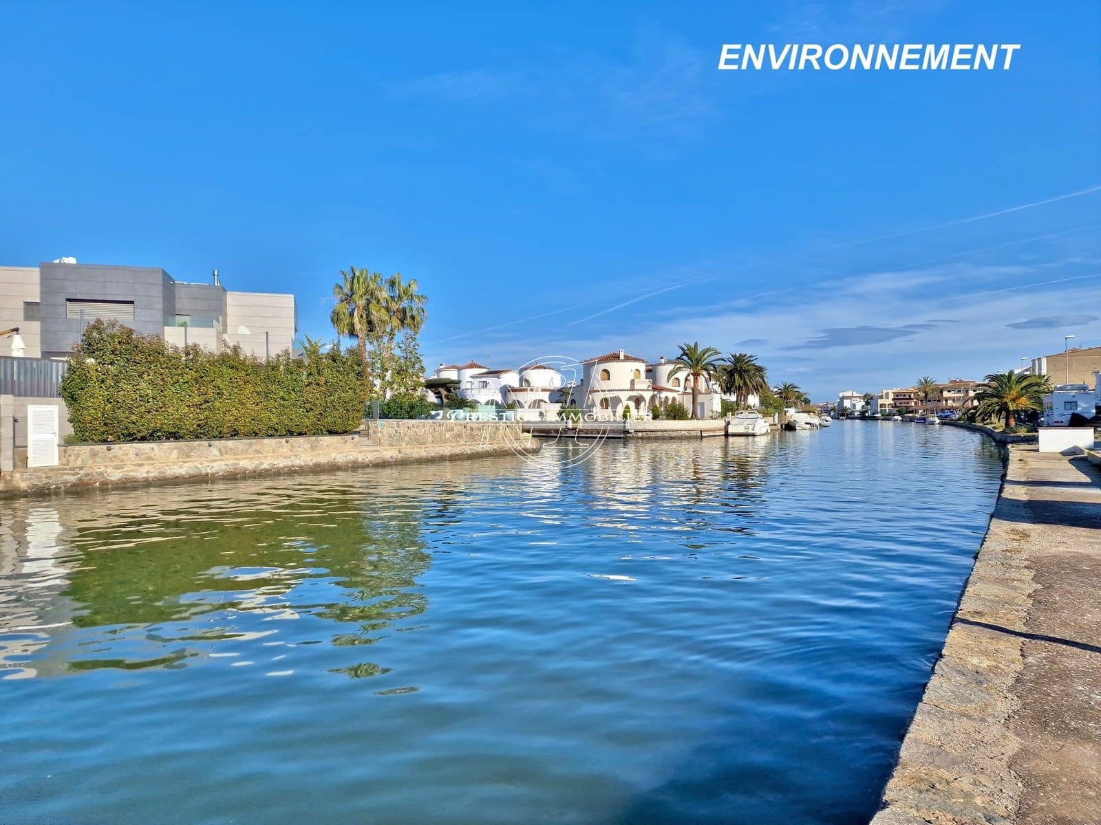 3 bedroom Apartment for sale in Empuriabrava - € 319,000 (Ref: 9263609)