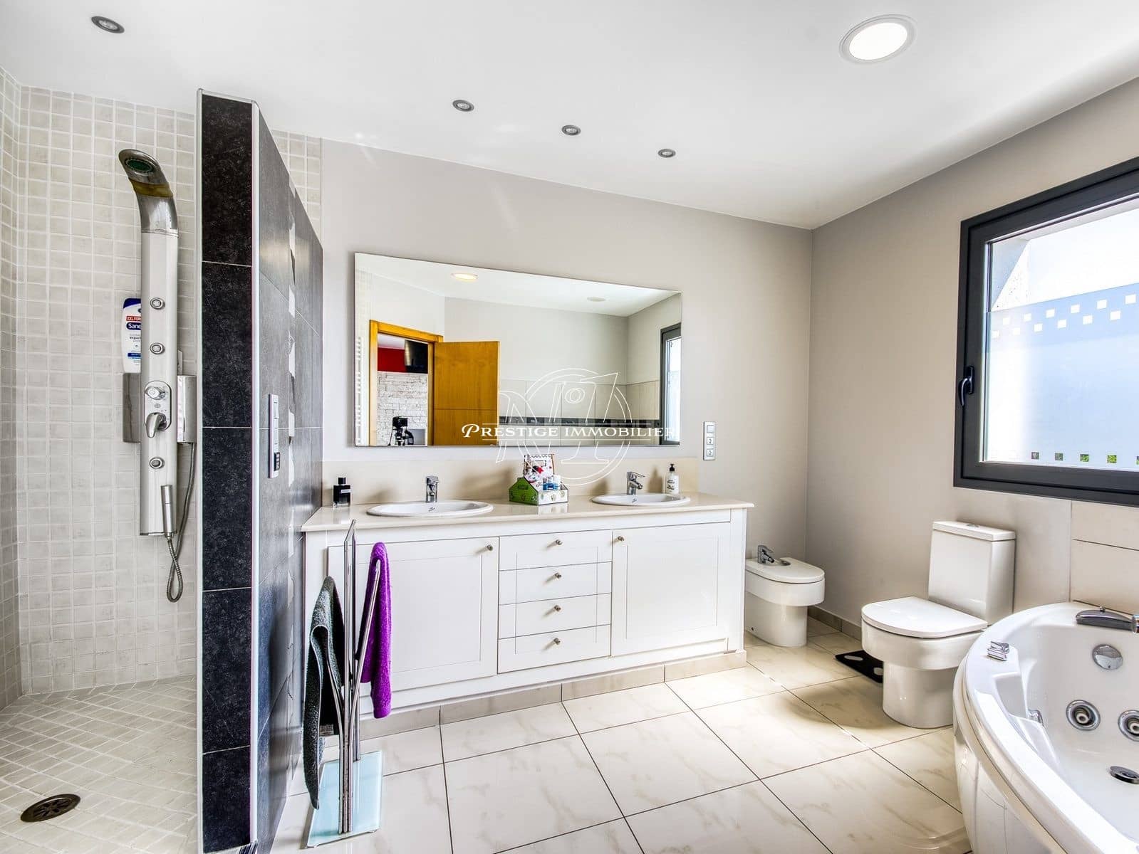 4 slaapkamer Villa te koop in Ordis - € 575.000 (Ref: 9263610)