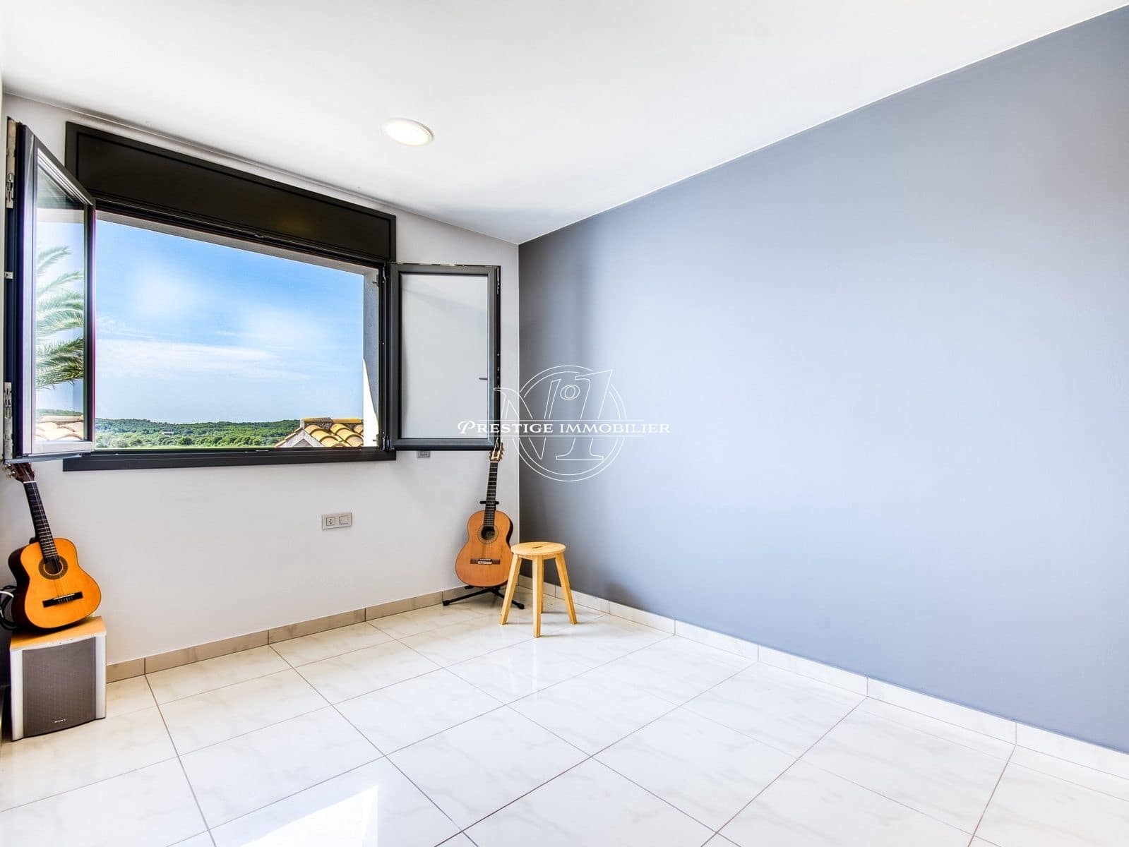 4 slaapkamer Villa te koop in Ordis - € 575.000 (Ref: 9263610)