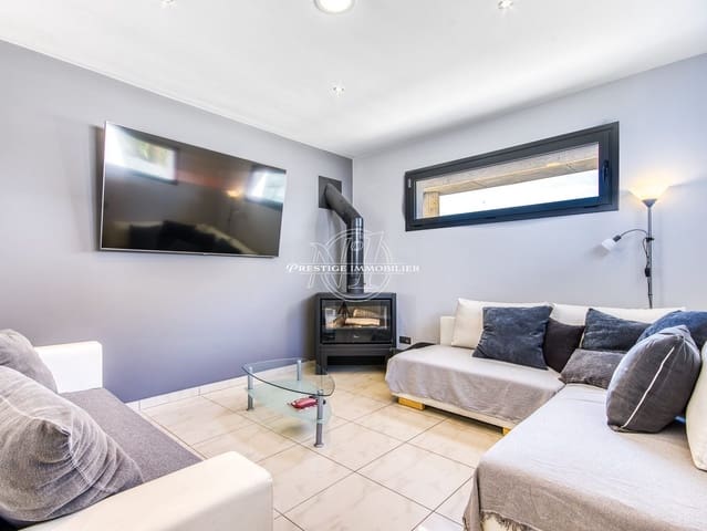 4 bedroom Villa for sale in Ordis - € 575,000 (Ref: 9263610)